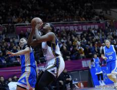 WCBA常规赛，新疆女篮78-64山东女篮，连胜收割眼球