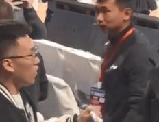 直到看到这一幕才知道，为何这么多人都讨厌CBA，和NBA差距太大