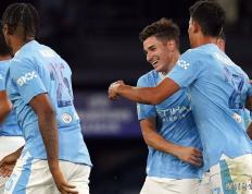 阿尔瓦雷斯_Manchester City3-1战胜贝尔格莱德红星队