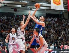 NBL：香港金牛队大胜江苏盐南苏科队 最多领先39分直播