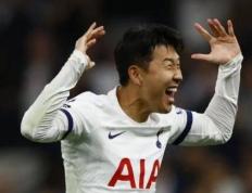 EPL 卢顿对战Tottenham